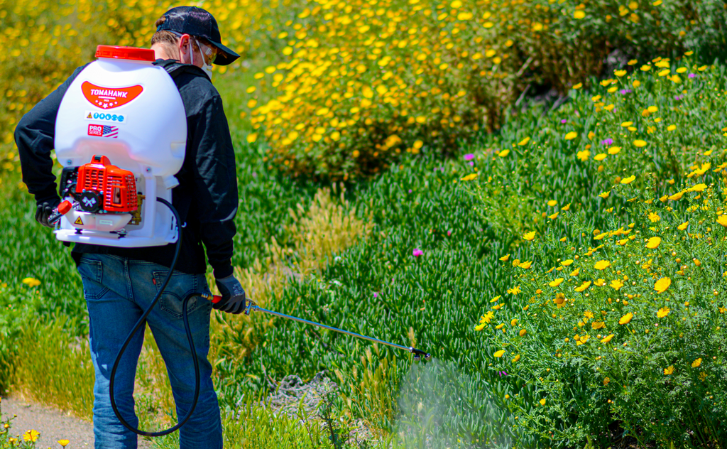 Pesticide online sprayer pump