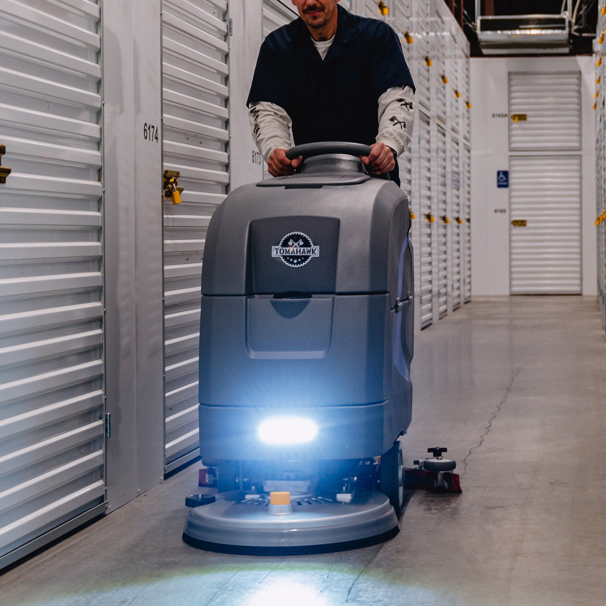 20” Auto Floor Scrubber Cleaner with Power Mop Brush Squeegee Cordless 24V Battery Powered