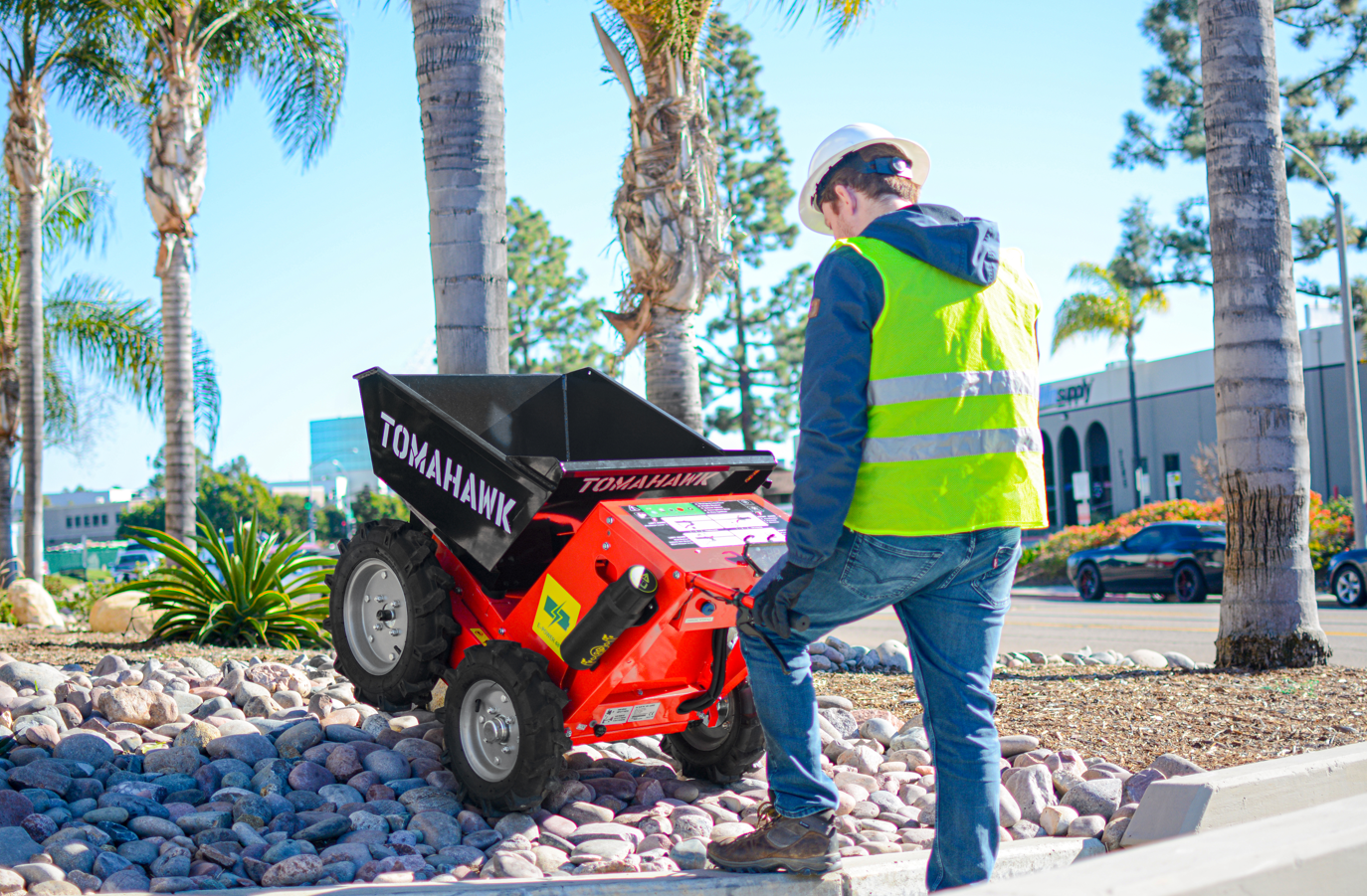 How to Operate a Tomahawk Battery Powered Buggy