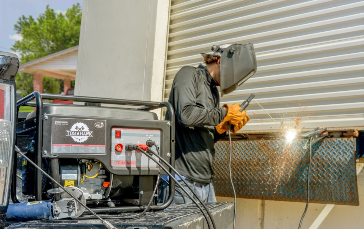 Unboxing A Tomahawk TWG120A Welder Generator