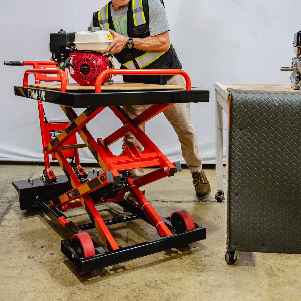 Tomahawk TLIFT600 Electric Hydraulic Lift Table Motor