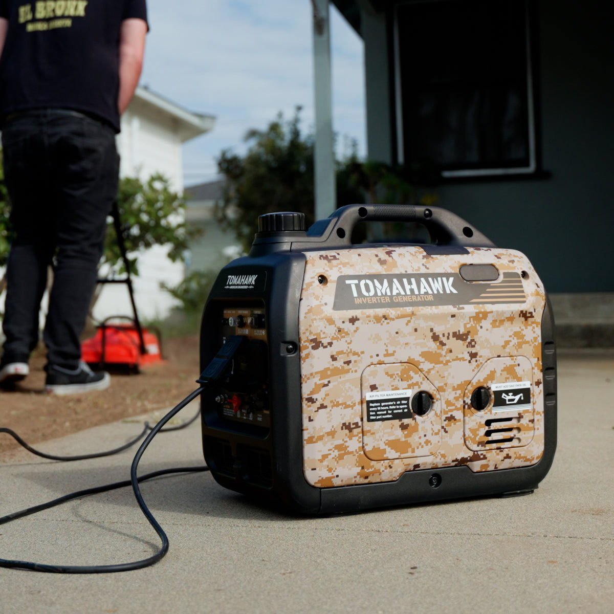 Tomahawk TG3000i-BRV Camo Inverter Generator