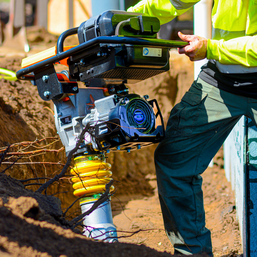 2.4 HP Battery Powered Vibratory Rammer Tamper Compactor with Honda GX