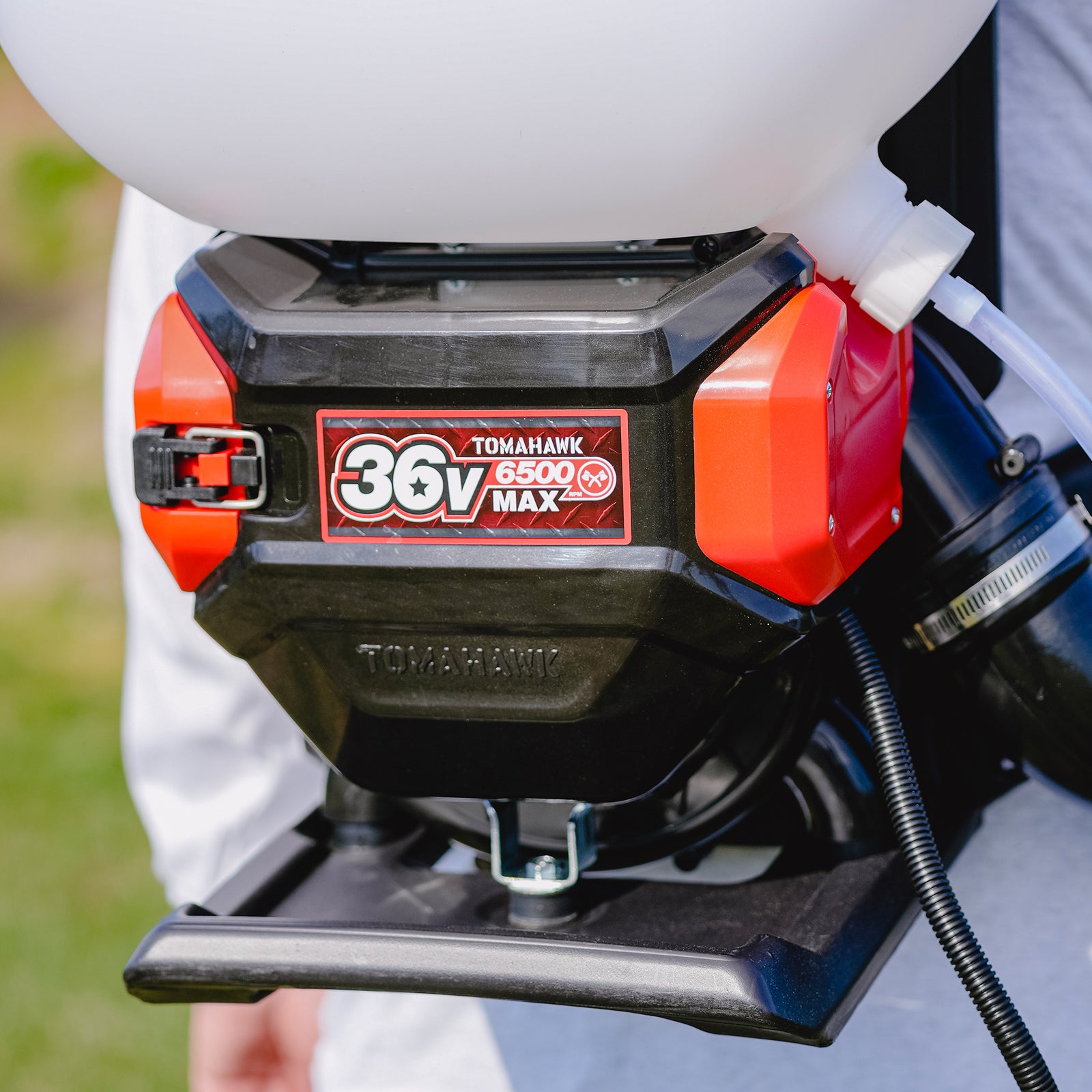 4 Gal Battery Powered Backpack Mosquito Fogger 36V Leaf Blower for Pes